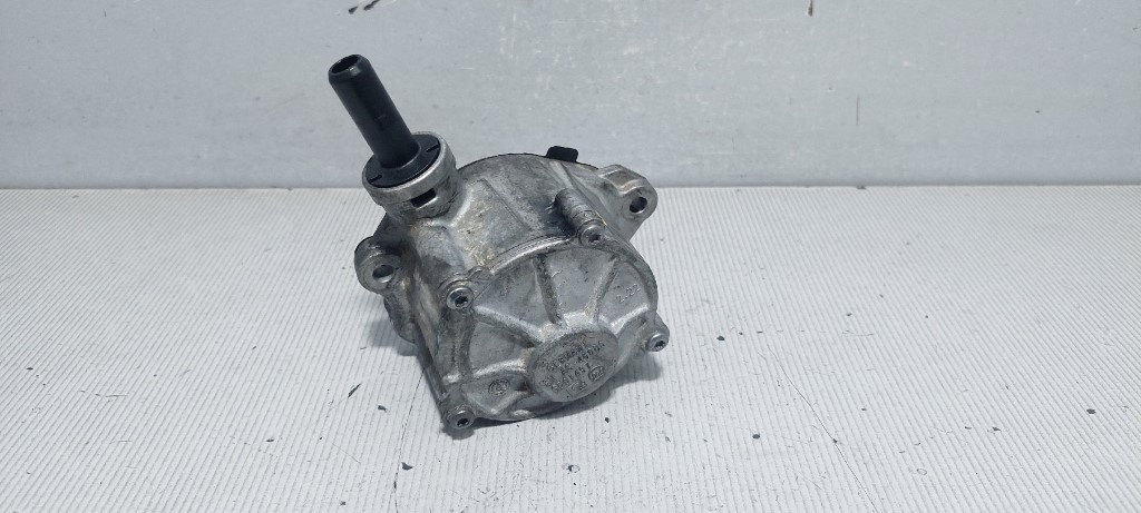 VAKUM PUMPA MERCEDES SPRINTER > 13-18 A6512300465