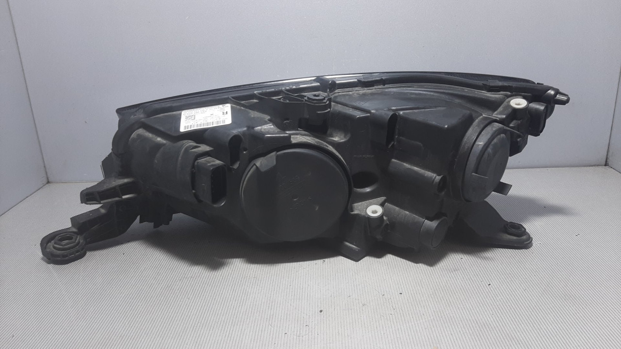 DIJELOVI FAR SKODA FABIA > 18- 6V1941016D