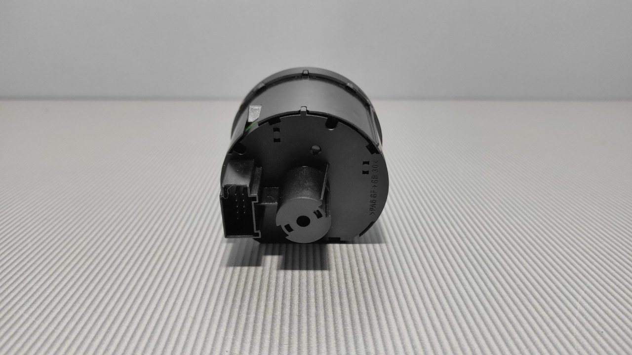 PREKIDACI SVJETLA VW GOLF 6 > 08-12 3C8941431