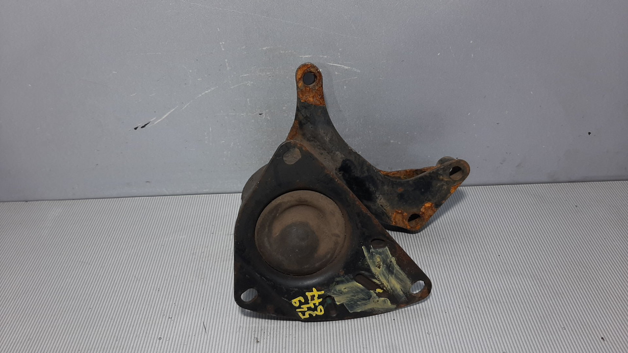 DIJELOVI NOSAC MOTORA VW POLO > 99-01 6N0199181S