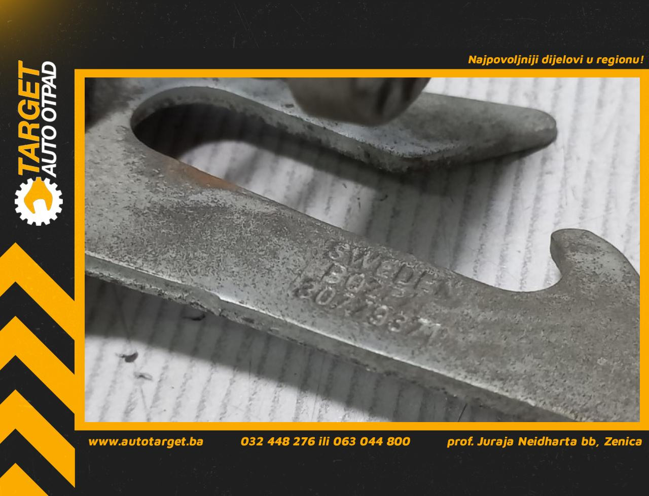 DIJELOVI BRAVA HAUBE VOLVO V70 > 05-07 30779371