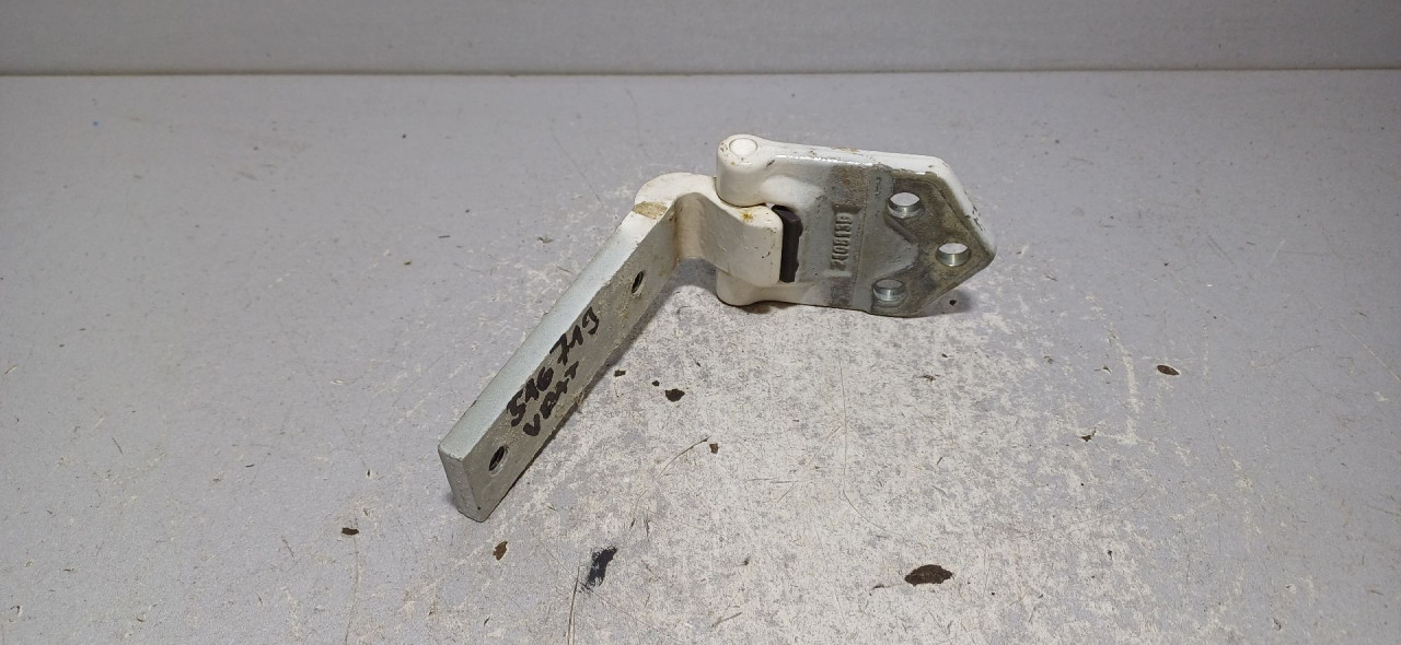 DIJELOVI BAGLAMA VW CADDY > 10-15 2K0827151C