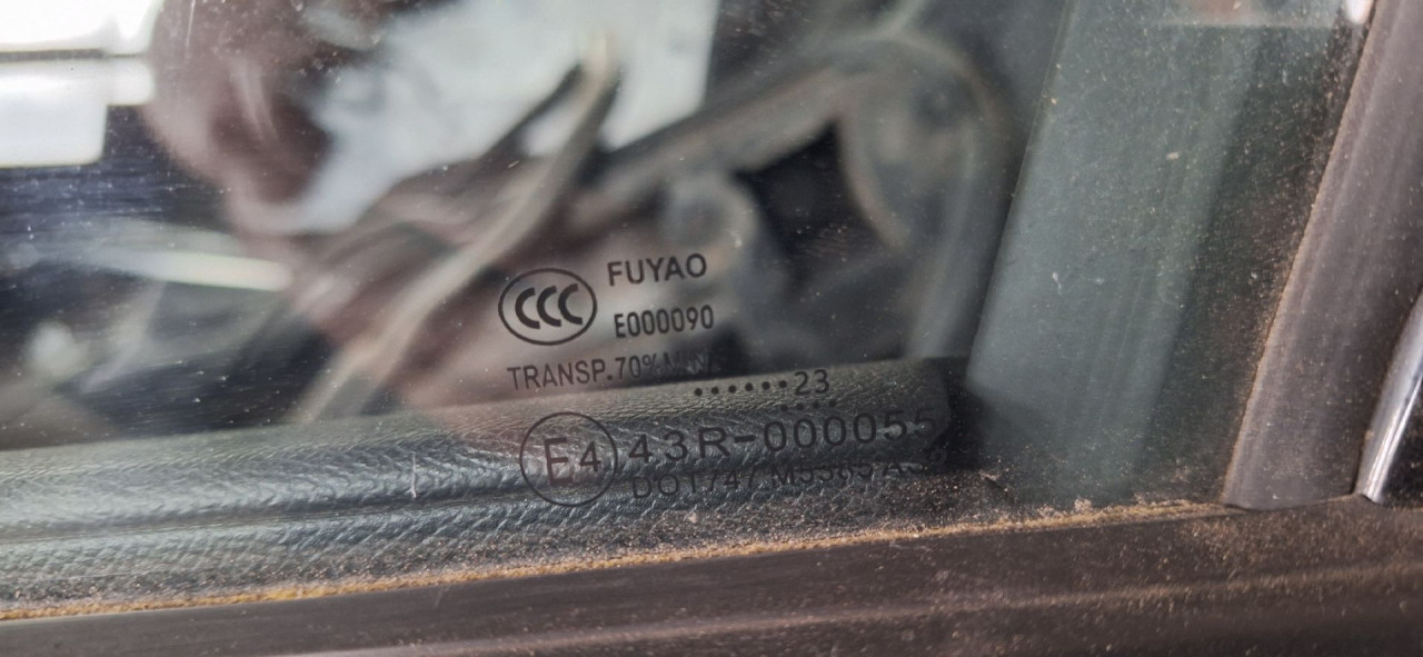 DIJELOVI STAKLO PEUGEOT 308 > 21- 1.5