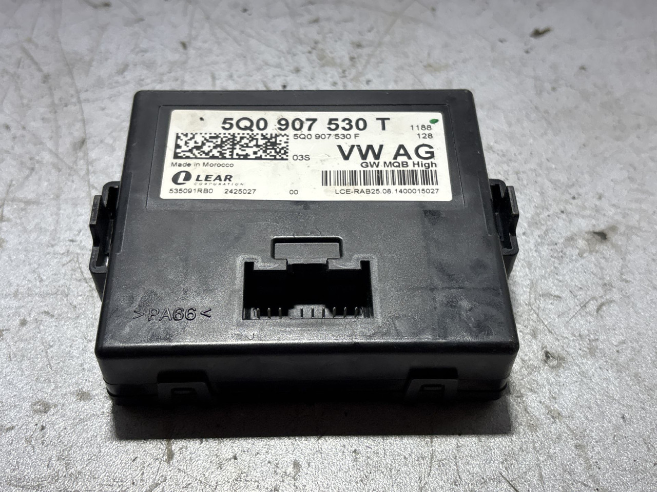DIJELOVI ELEKTRONIKA MODUL SKODA OCTAVIA > 13-16 2.0 5Q0907530T