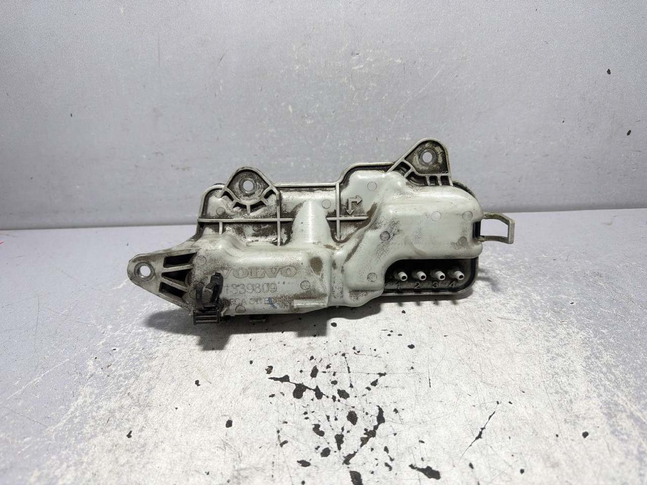 DIJELOVI VAKUM BOCA VOLVO XC60 > 13-17 2.0 31339809