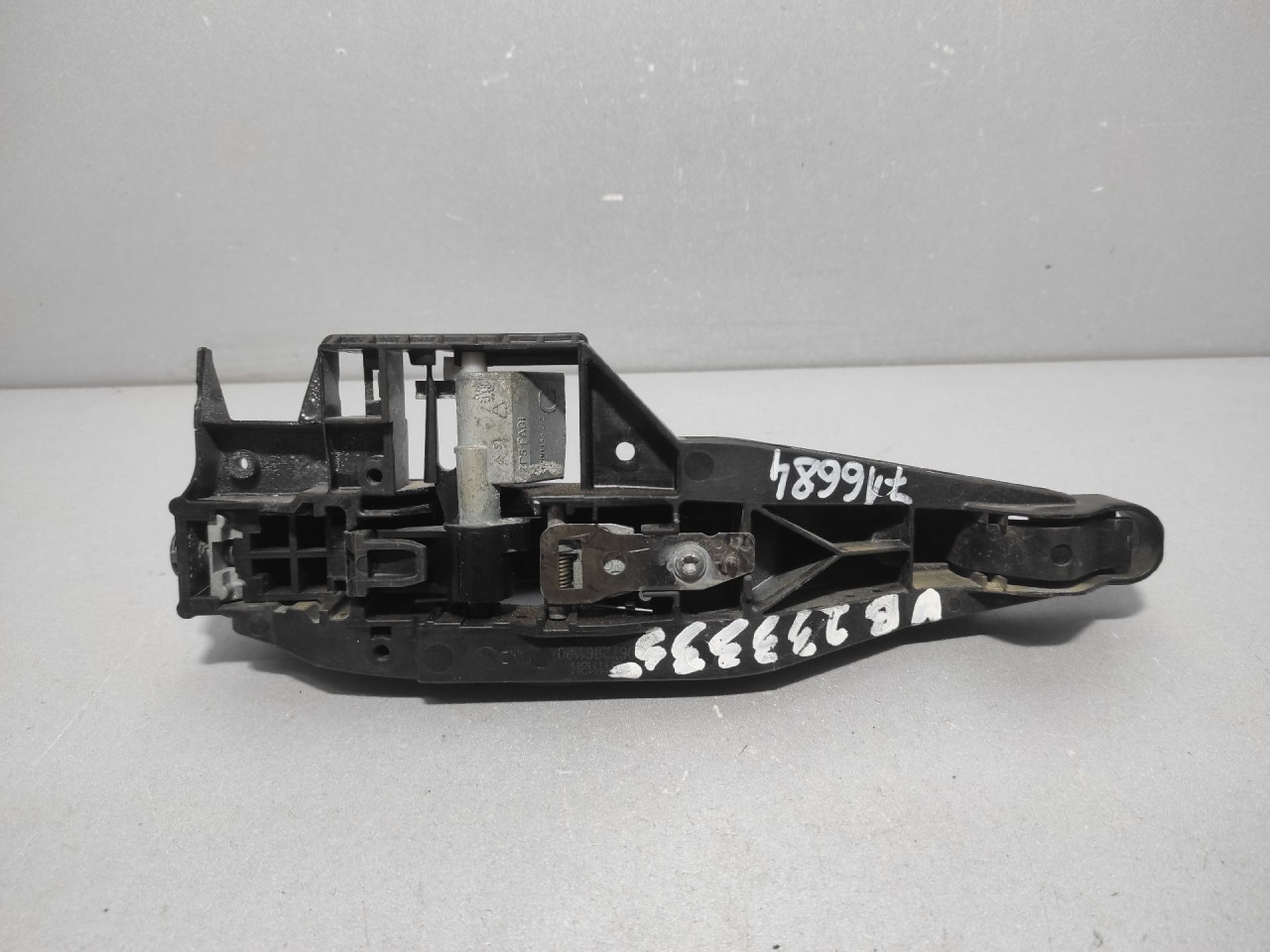 RUCKA VRATA PEUGEOT 208 > 12-15 9672961180