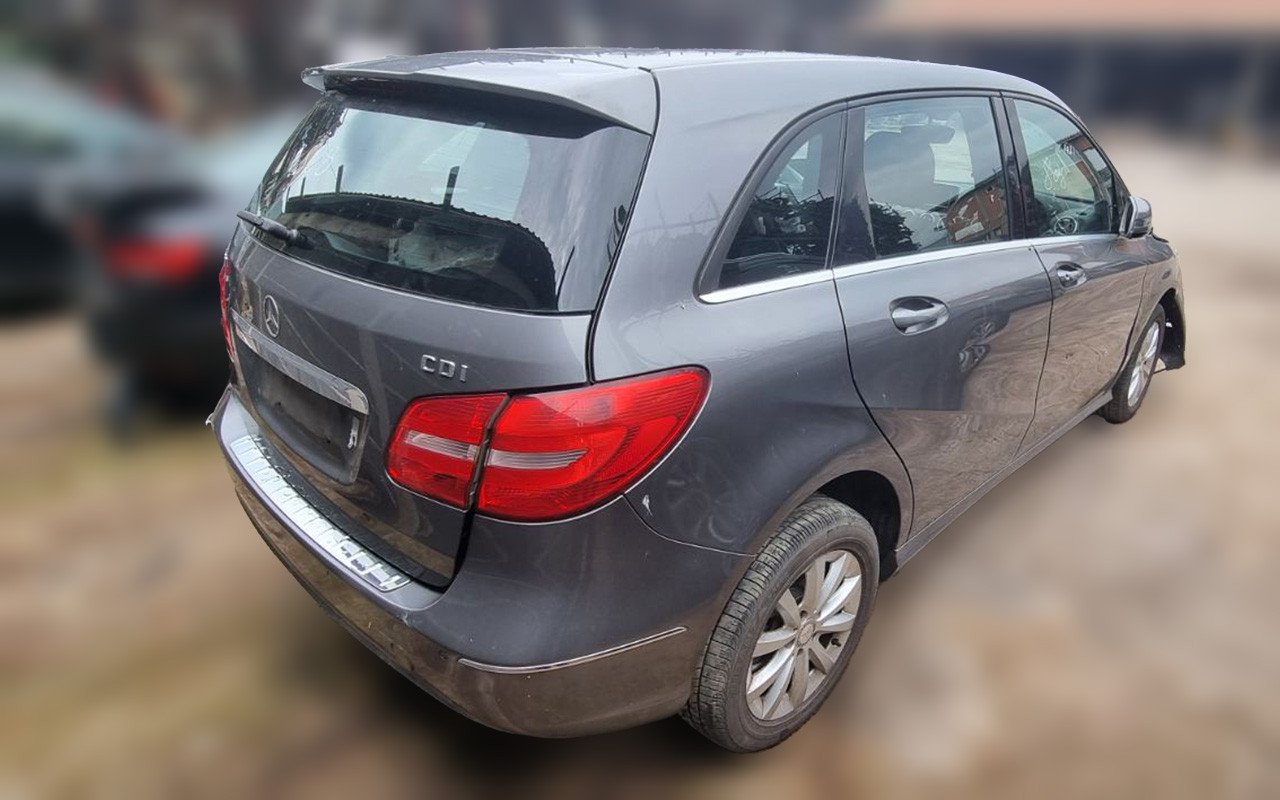 DIJELOVI MERCEDES B KLASA (W246) > 11-14 1.8 Dizel 651901 MOTOR