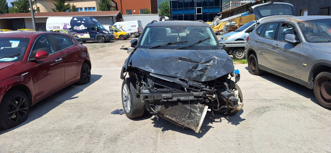 DIJELOVI VW T-ROC > 17- 1.0 Benzin DLAA MOTOR
