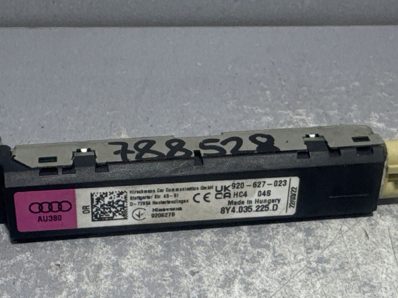 DIJELOVI ANTENA AUDI A3 (8Y) > 20 -  8Y4035225D