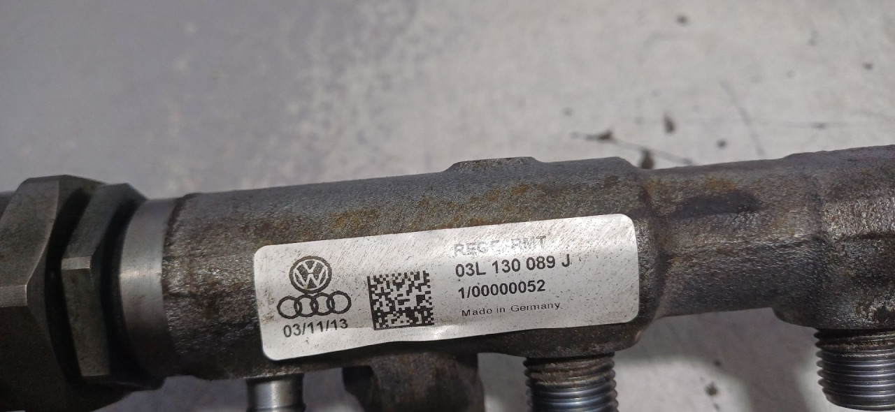 DIJELOVI RAMPA VW TIGUAN > 11-15 2.0 03L130089J