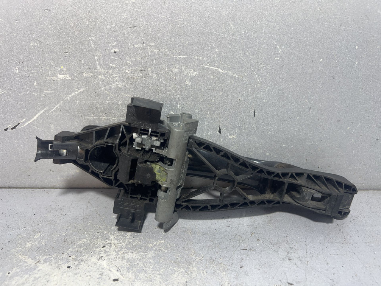 DIJELOVI RUCKA VRATA VOLVO XC60 > 13-17 30784203