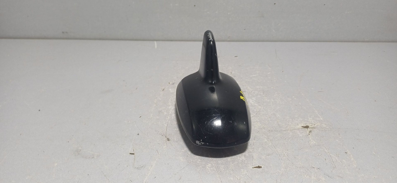 DIJELOVI ANTENA MERCEDES GLE (C292) > 15-