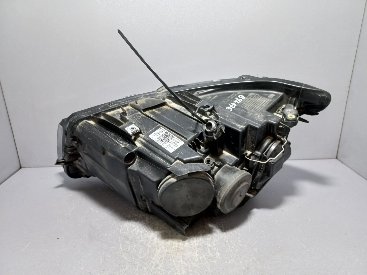 DIJELOVI FAR VW T6 > 15- 7L1941006B
