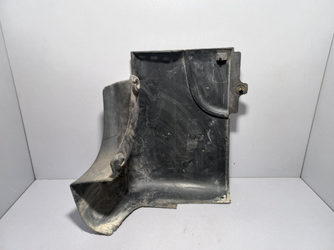 ZADNJI DIO BRANIKA RENAULT MASTER > 10-14 851210001R