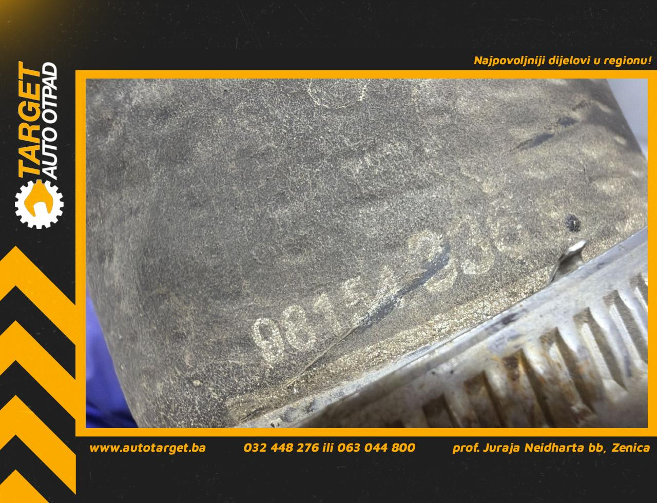 DIJELOVI CRIJEVO PEUGEOT 308 > 13-17 2.0 9815433680