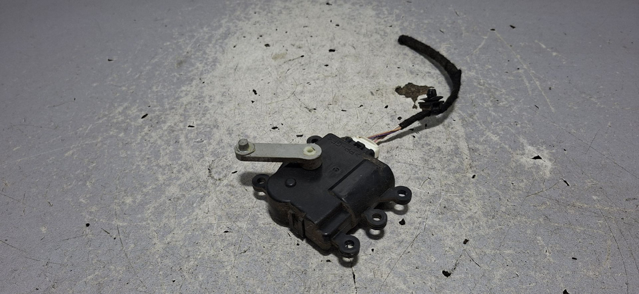 DIJELOVI MOTORIC KLAPNE MAZDA 3 > 13-16