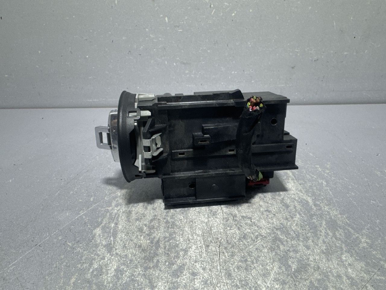 BRAVA PALJENJA VW PASSAT B6 > 05-10 3C0905843Q