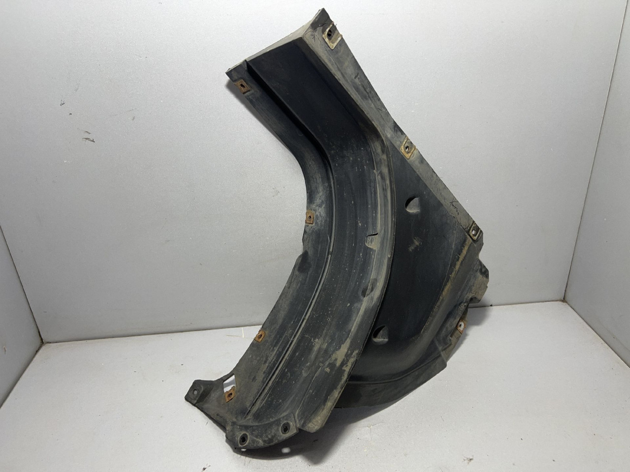 UNUTRASNJI BLATOBRAN AUDI Q3 > 11-15 8U0853887