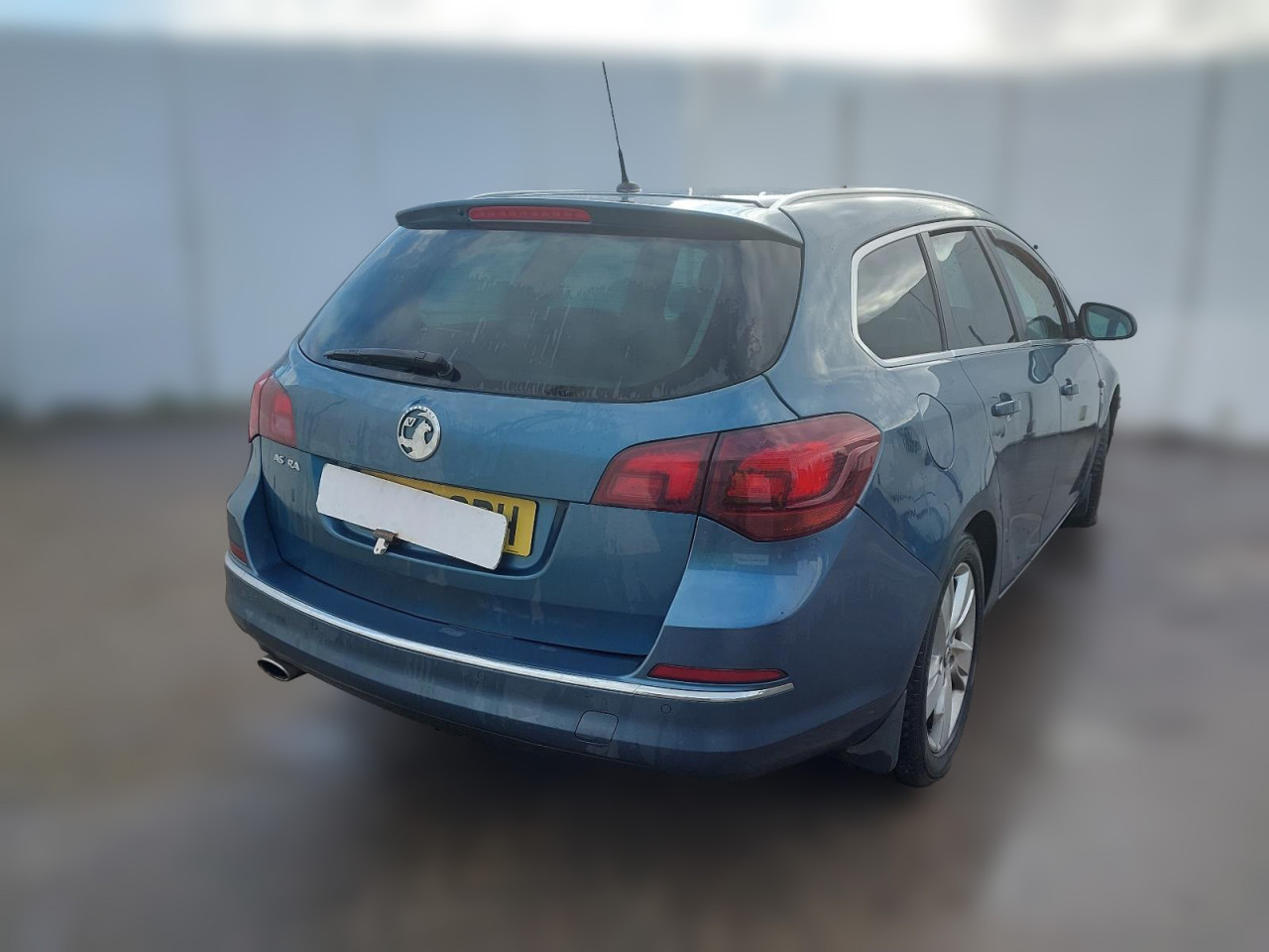 OPEL ASTRA J 2.0 2013 A20DTH MOTOR MJENJAC DIJELOVI