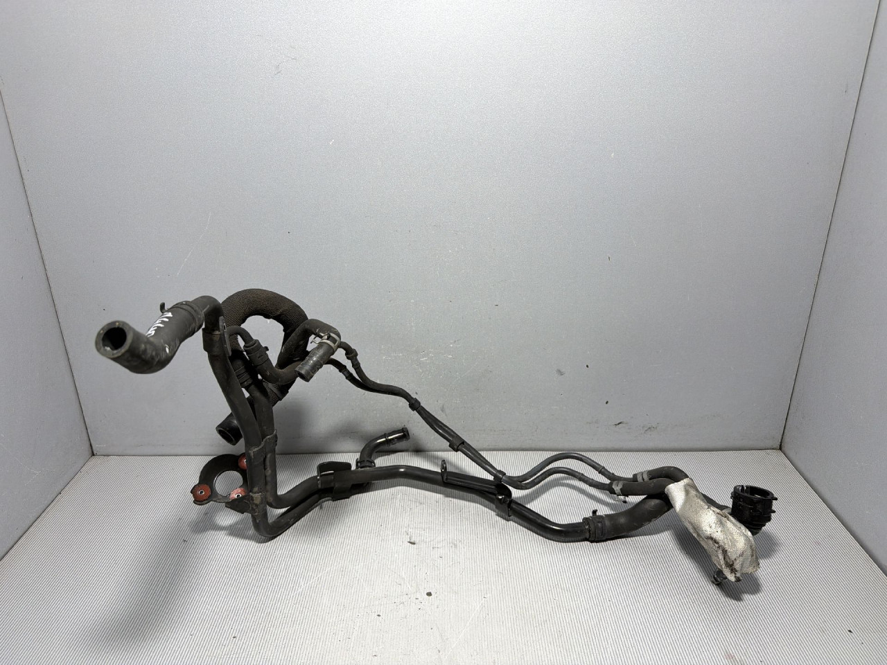 DIJELOVI CRIJEVO AUDI Q7 (4M) > 19- 3.0 059121511CT