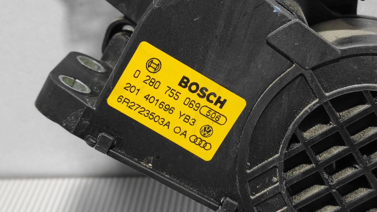 DIJELOVI PAPUCICA GASA VW POLO > 09-14 6R2723503A