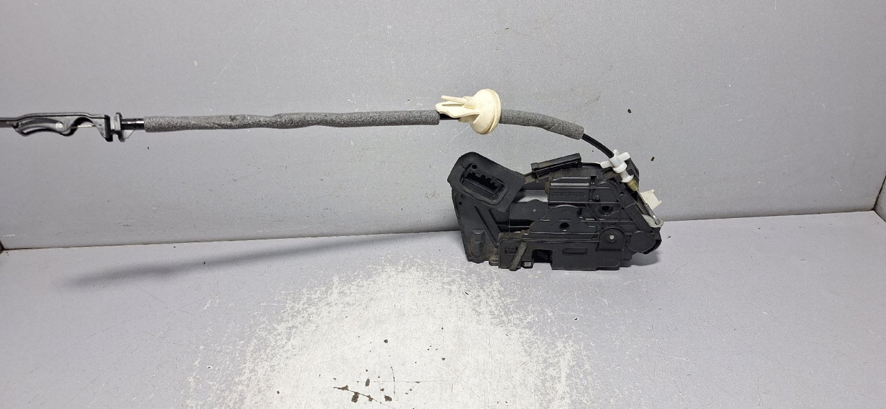 DIJELOVI BRAVA VRATA VW GOLF 7 > 12-16 5K2837015D