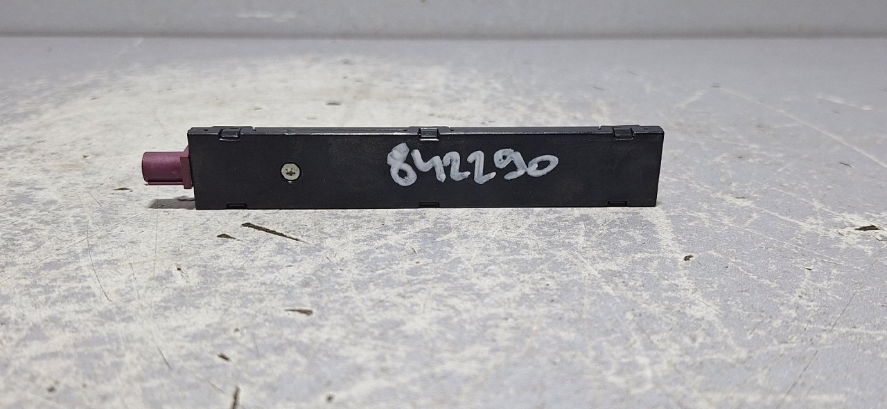 DIJELOVI ANTENA AUDI Q5 (FY) > 17 - 20  4M0035504