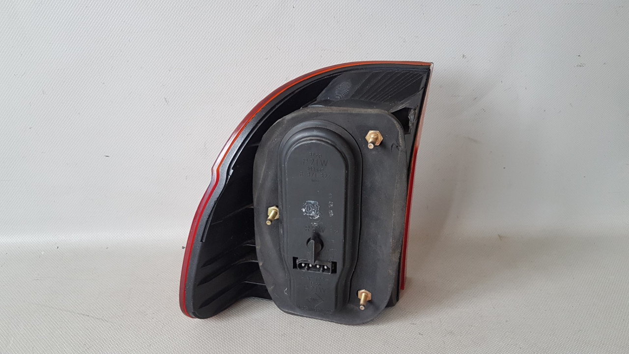 STOP SVJETLO BMW SERIJA 5 (E39) > 95-00 BM044016