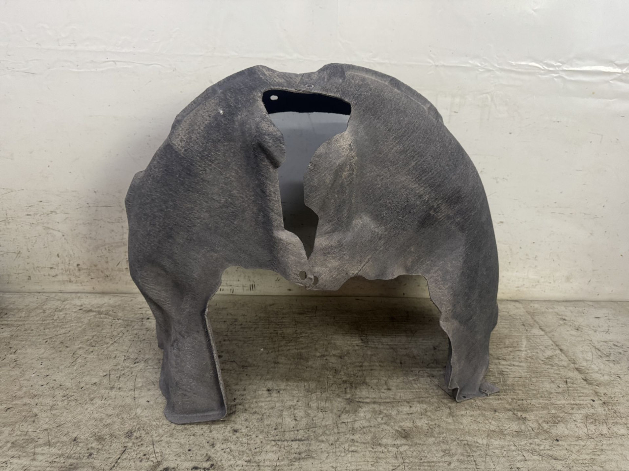 UNUTRASNJI BLATOBRAN AUDI A6 4G > 11-14 4G0810171A