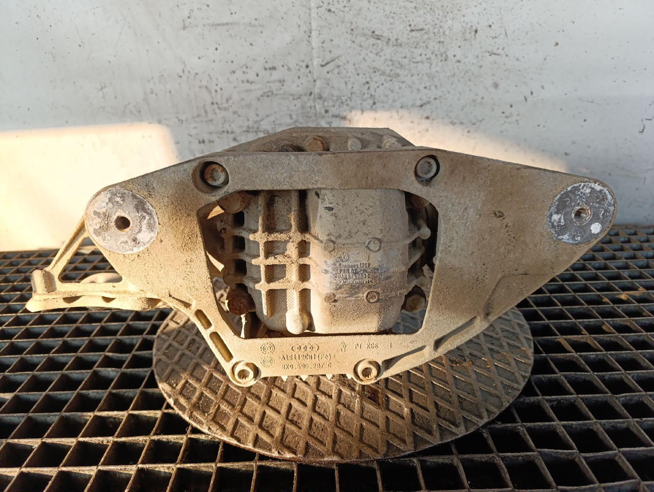 DIJELOVI DIFERENCIJAL AUDI Q5 > 08-11 0AR525083C