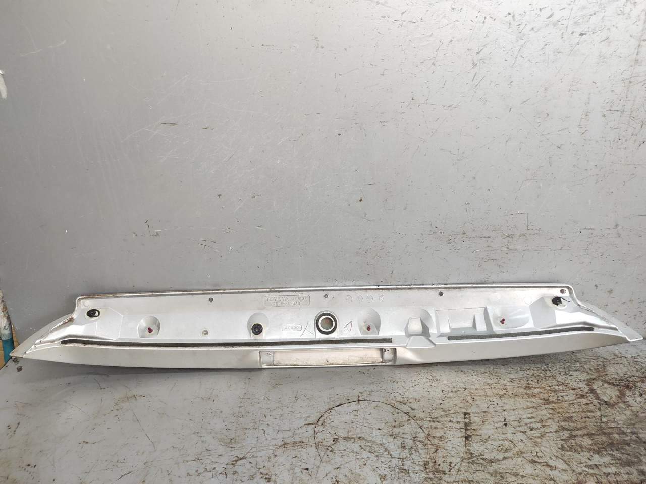 DIJELOVI SPOJLER TOYOTA RAV 4 > 06-09 7608542040