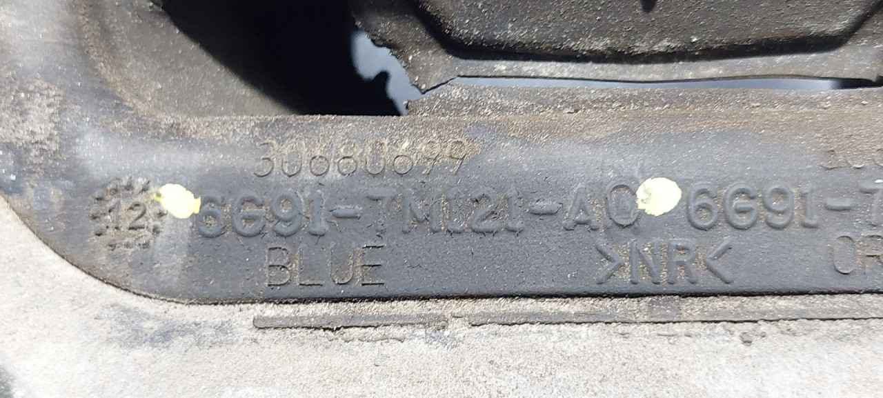 DIJELOVI NOSAC FORD MONDEO > 10-14 6G917M121AC