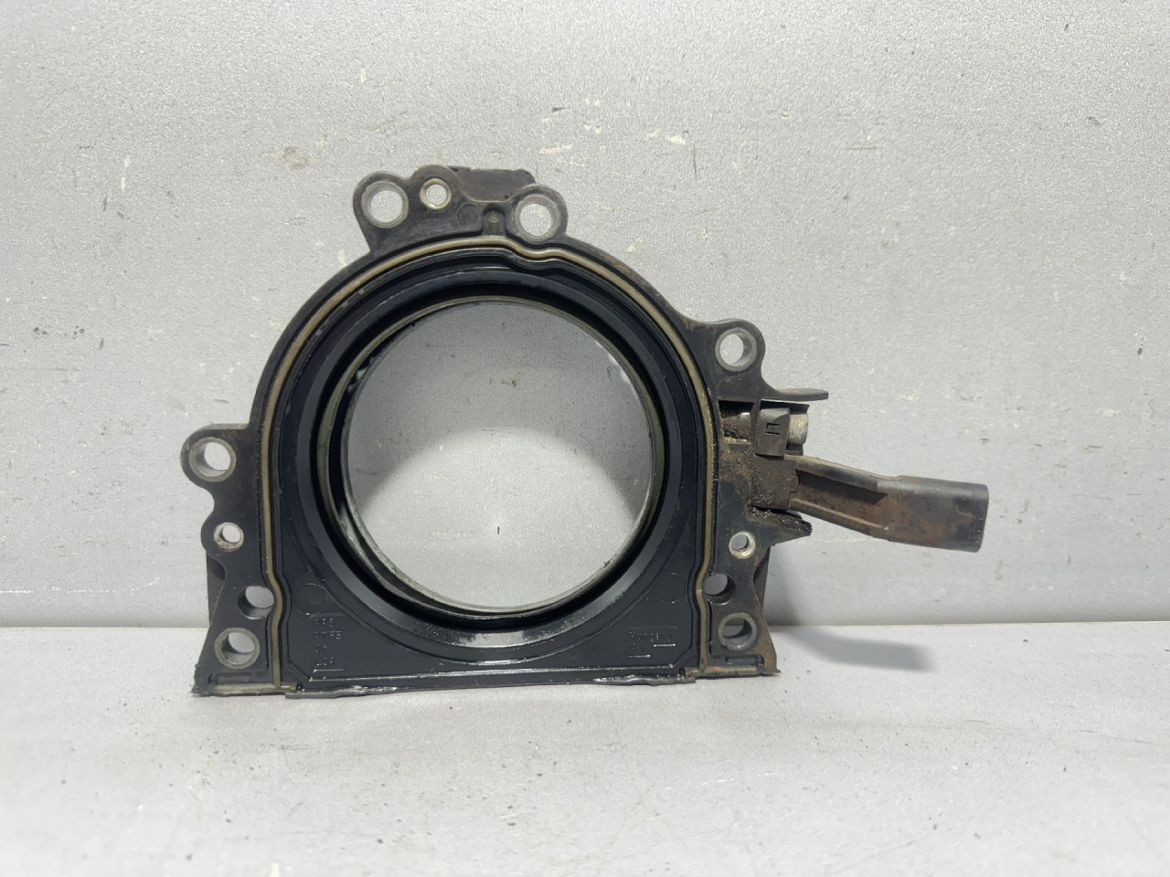DIJELOVI DEKLO SKODA KAROQ > 17- 04L103173