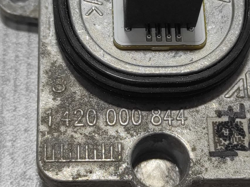 DIJELOVI BALAST FARA VW TIGUAN > 20- 1420000844