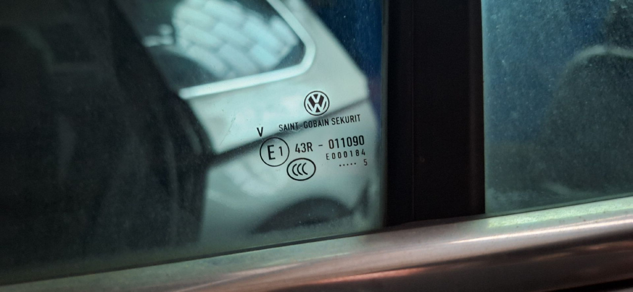 DIJELOVI STAKLO VW PASSAT B8 > 14-19