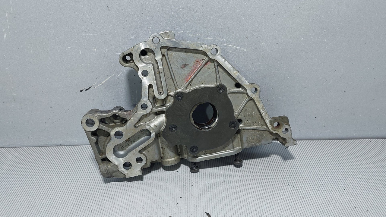 DIJELOVI DEKLO VW UP > 12-16 04C115105C