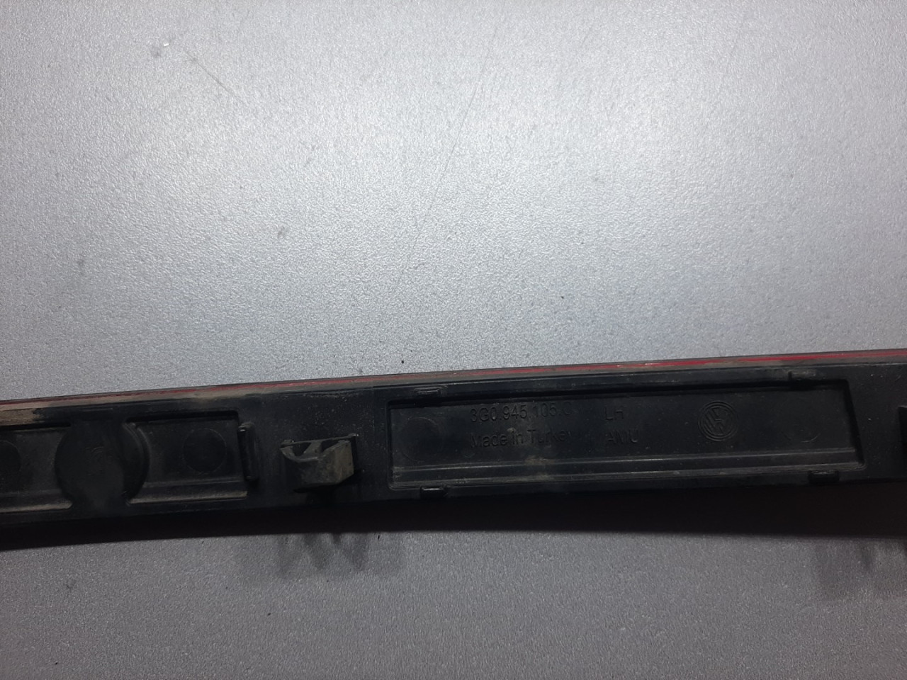 DIJELOVI KATADIOPTER VW PASSAT B8 > 14- 3G0945105C