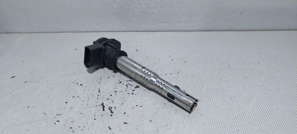 DIJELOVI BOMBINA AUDI A3 > 03-08 07K905715F