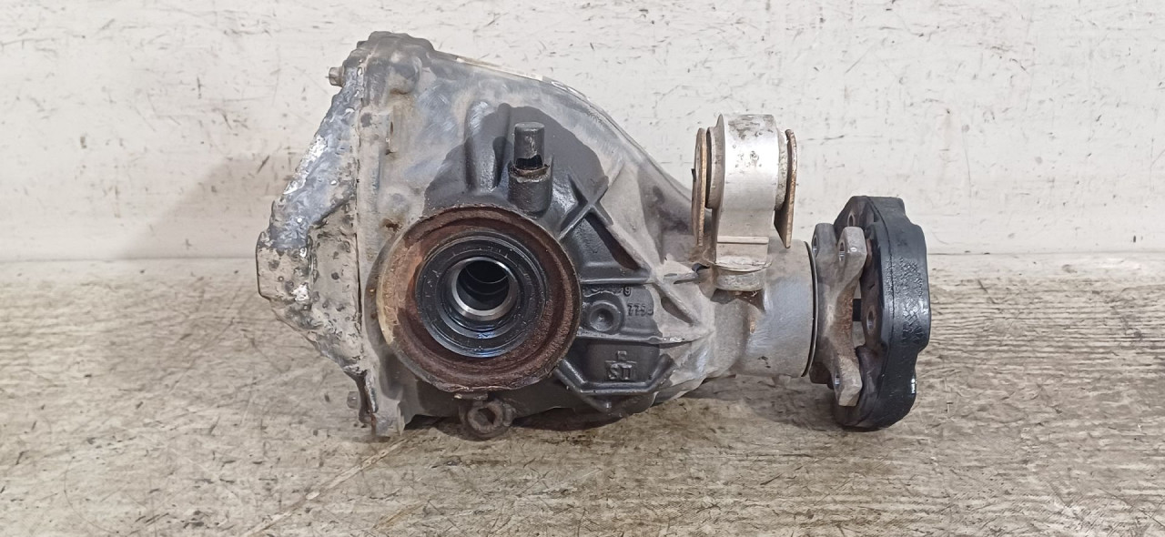 DIFERENCIJAL MERCEDES C KLASA (W204/S204) > 10-11 A2043