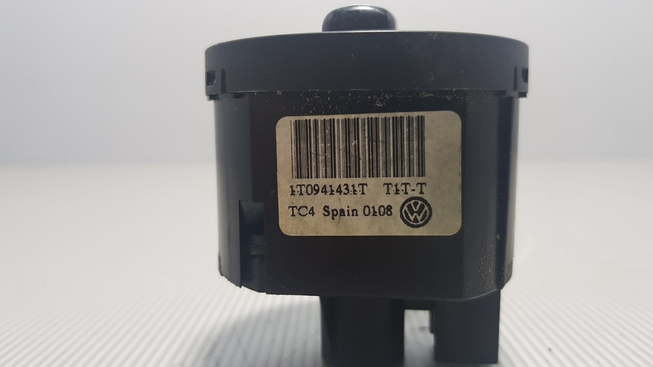 PREKIDACI SVJETLA VW TOURAN > 06-10 1T0941431T