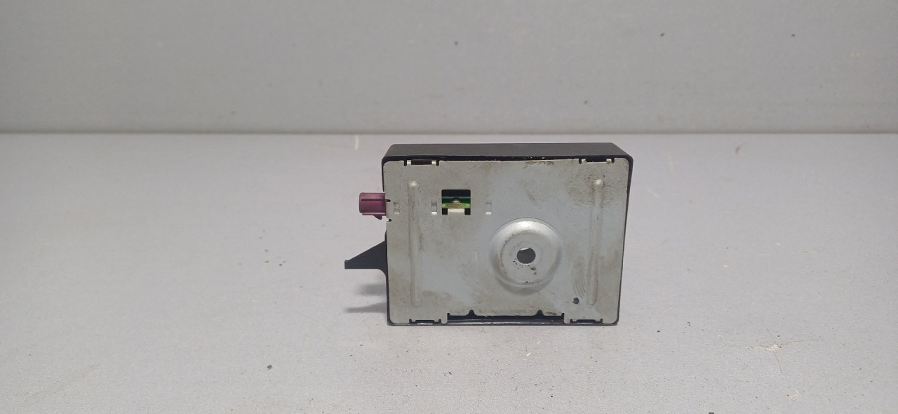 ELEKTRONIKA MODUL BMW SERIJA 3 (F30/F31) > 15-18 108594