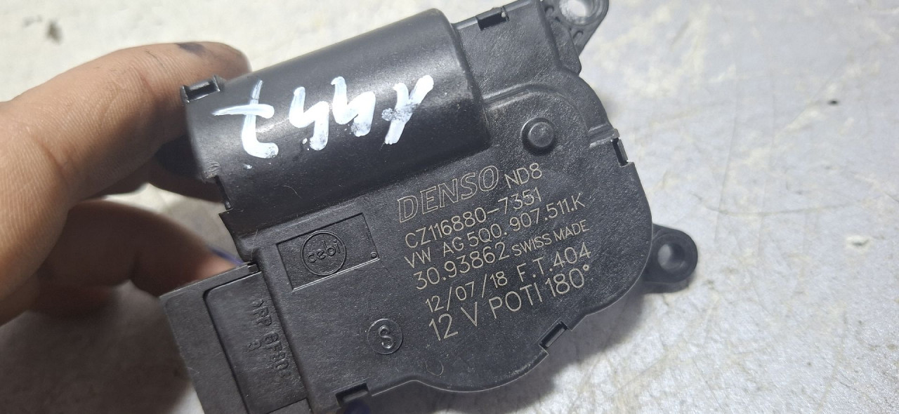DIJELOVI MOTORIC KLAPNE VW PASSAT B8 > 14-19 2.0 5Q0907511K