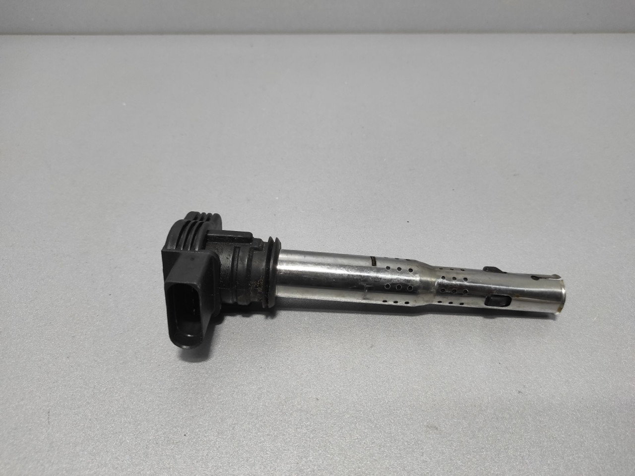 DIJELOVI BOMBINA AUDI A3 > 03-08 07K905715F