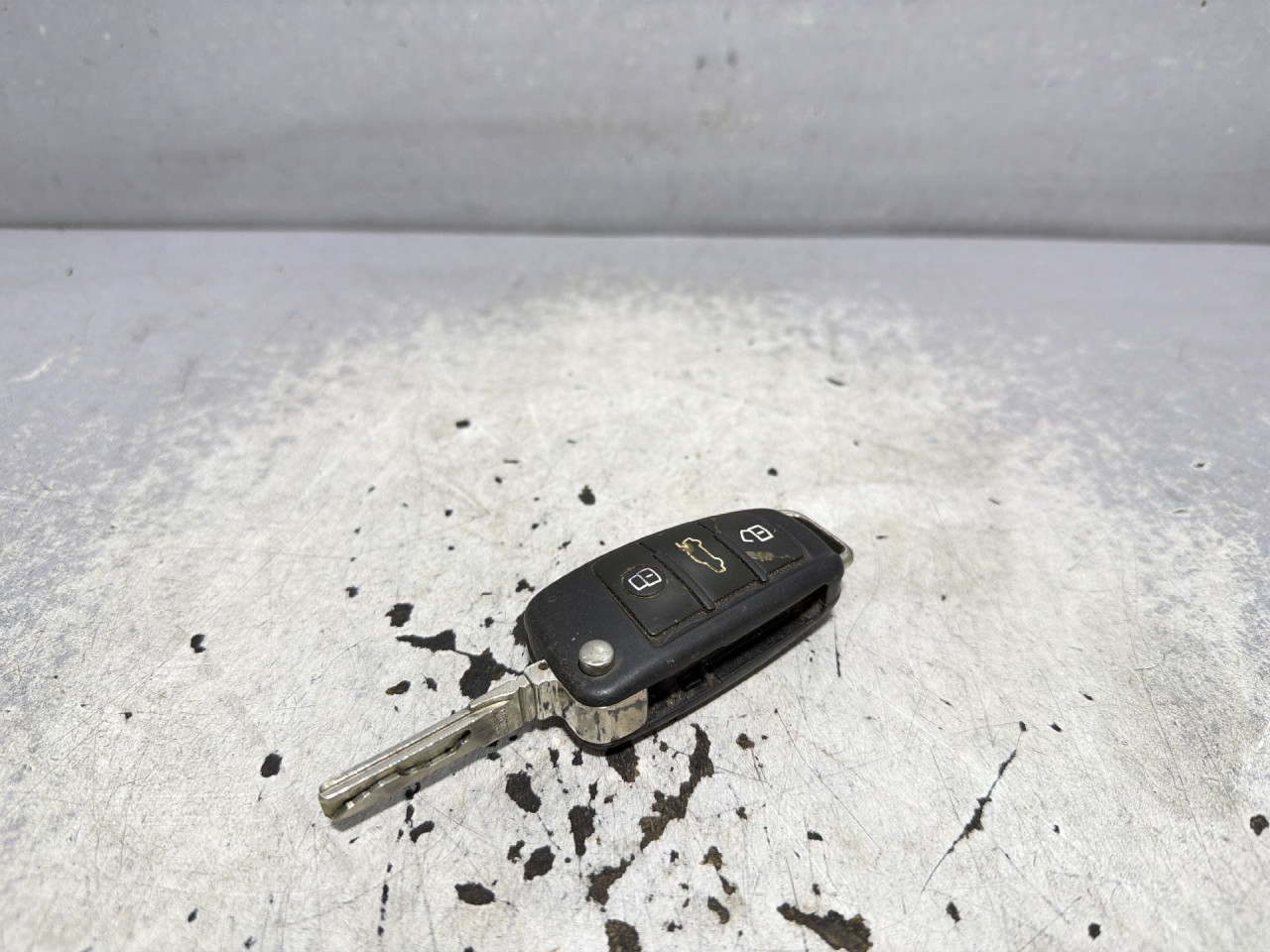 DIJELOVI KLJUC AUDI A3 (8V1/8VA) > 12-16