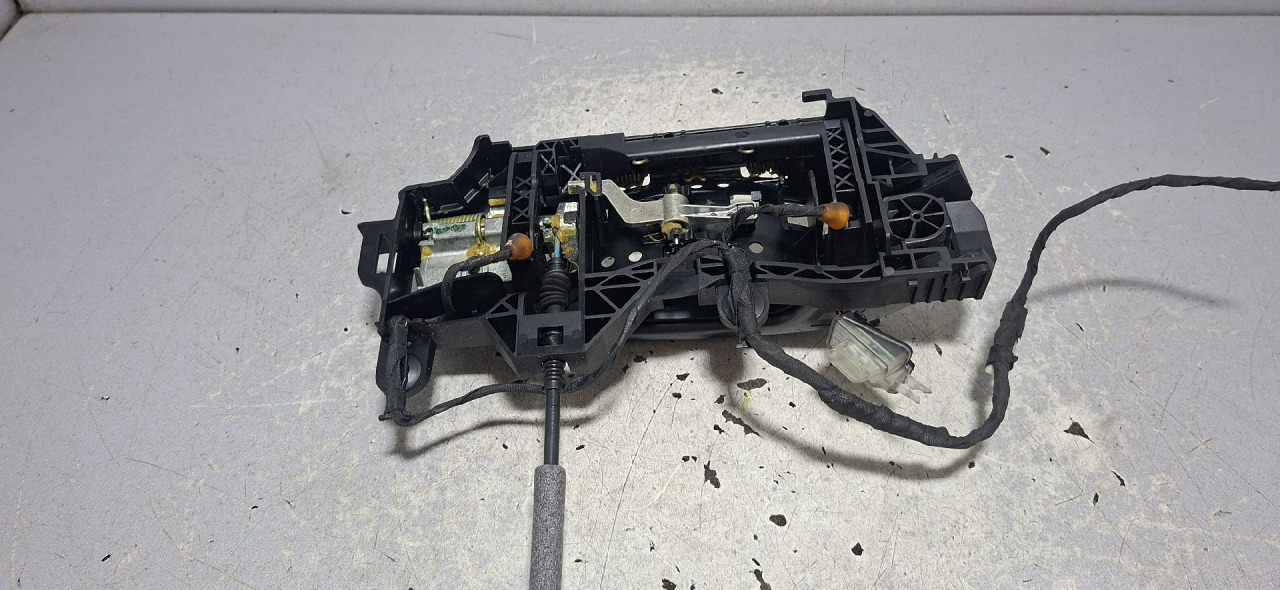 DIJELOVI RUCKA VRATA AUDI Q5 (FY) > 17 - 20  3.0 80C837812