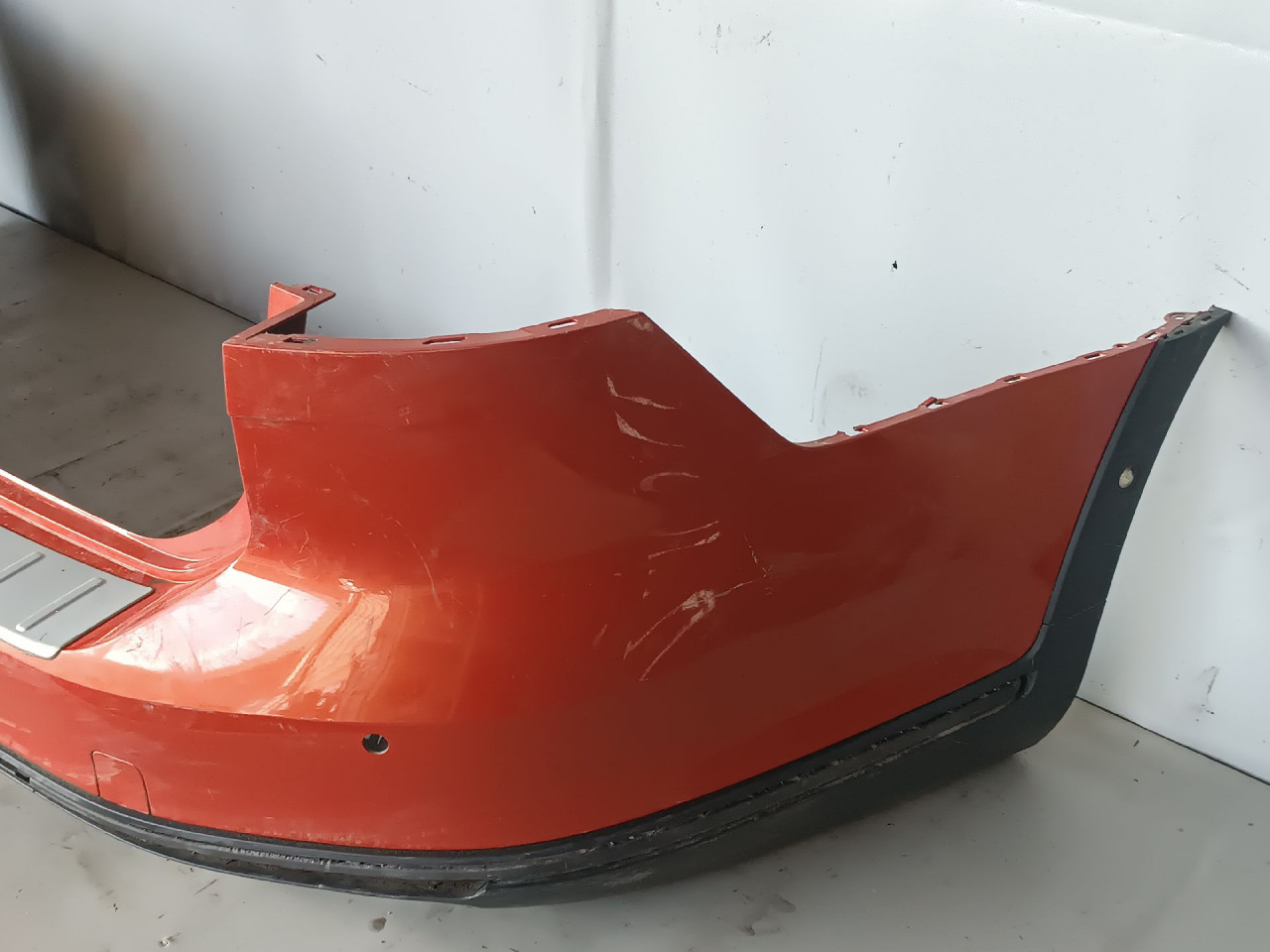 DIJELOVI BRANIK VW PASSAT B8 > 14- 3G9807421
