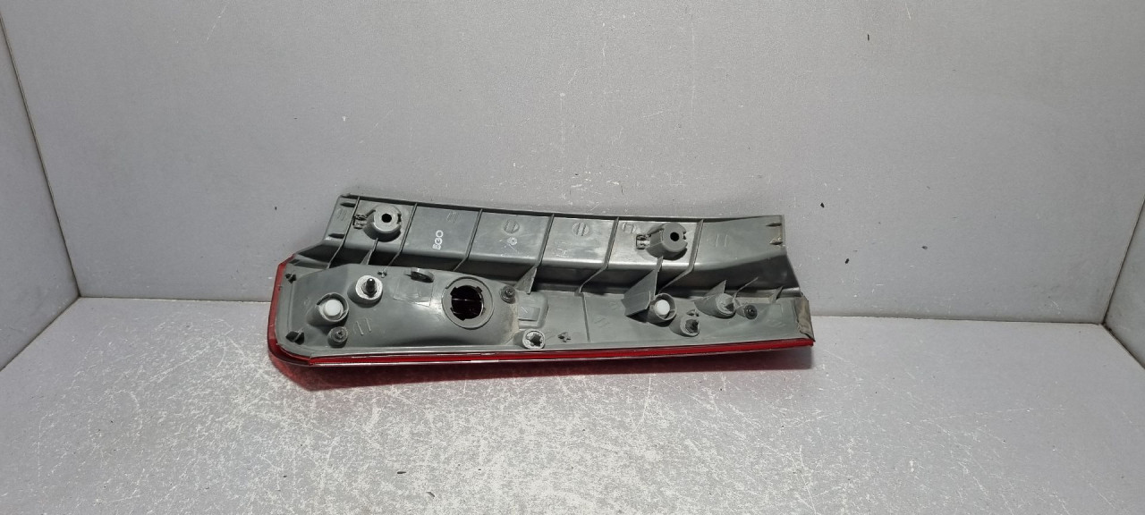 DIJELOVI STOP SVJETLO KIA CEED > 09-12 924031H3