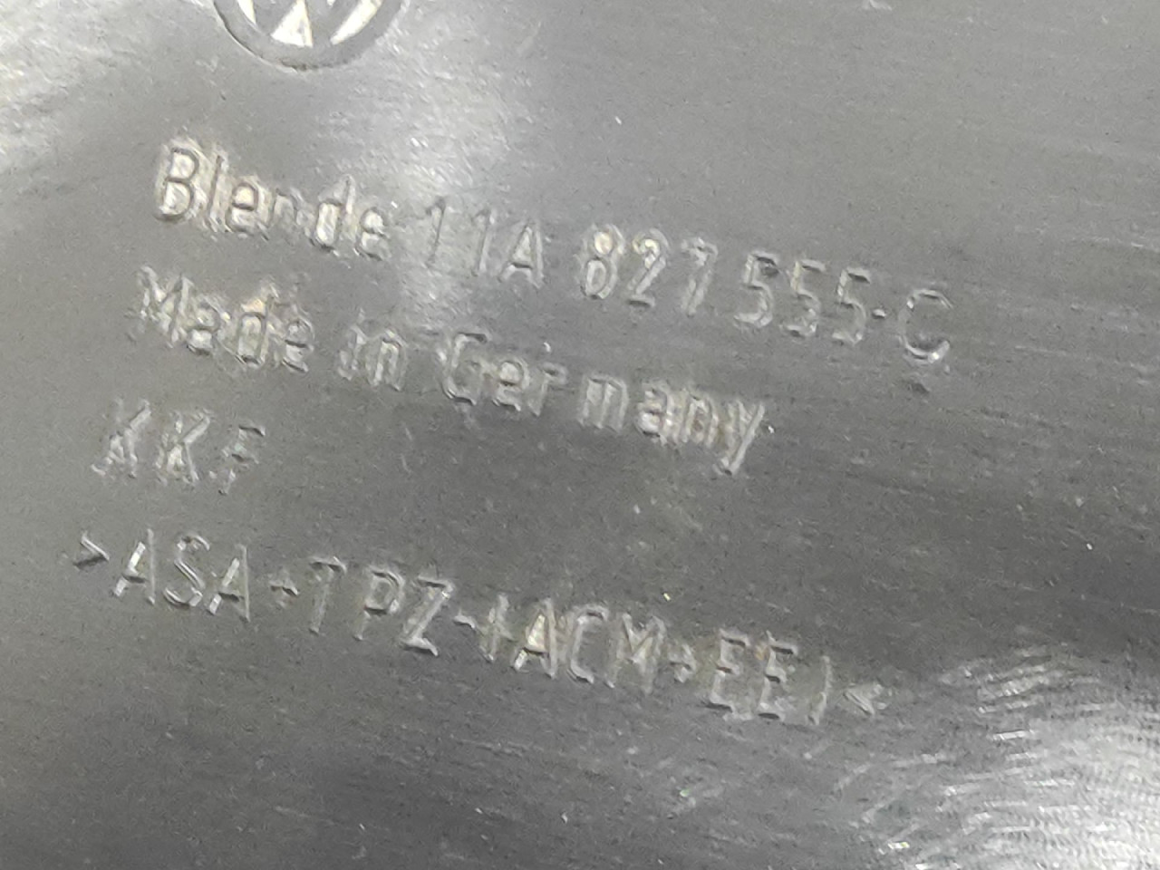 DIJELOVI SPOJLER VW ID.4 > 20- 11A827555C