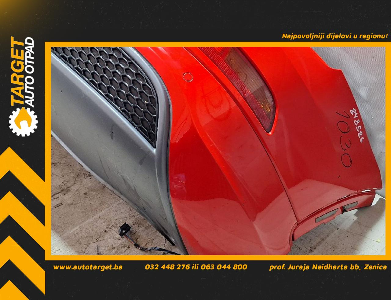 DIJELOVI BRANIK AUDI Q3 > 11-15 2.0 8U0807511C