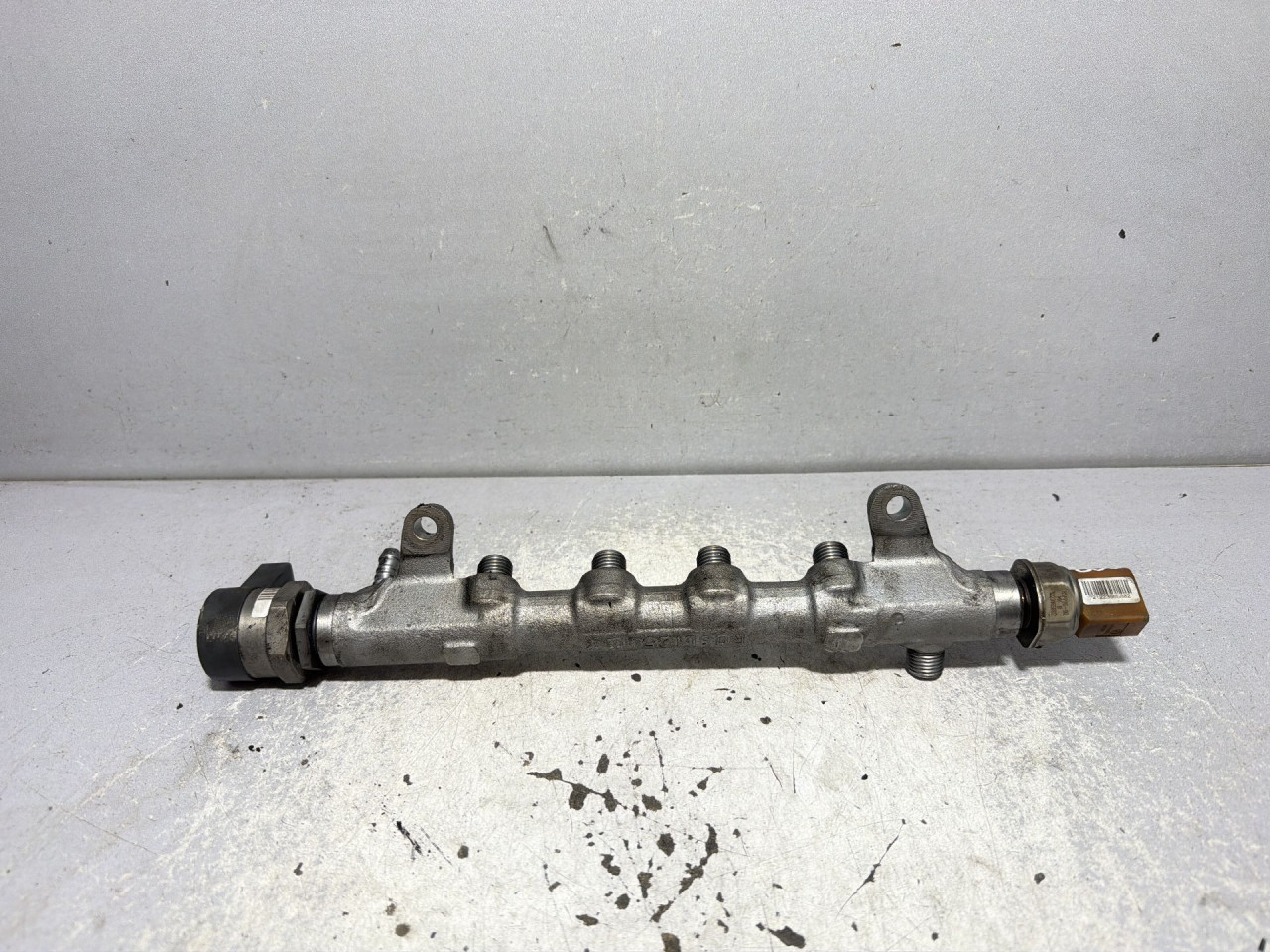 DIJELOVI RAMPA AUDI Q3 > 11-15 2.0 03L130089J
